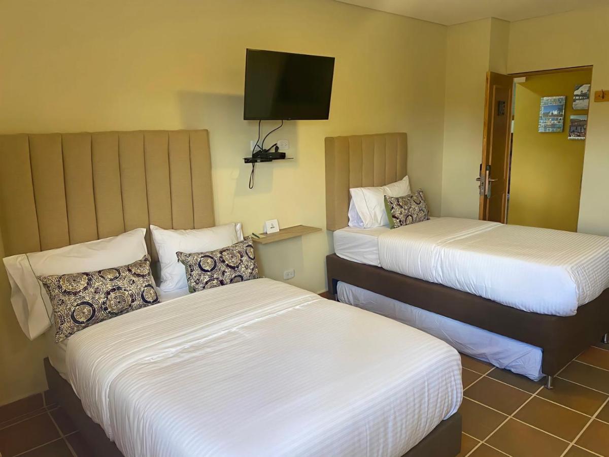 Hotel Bambu Guatapé Екстериор снимка