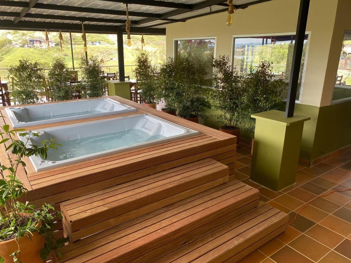 Hotel Bambu Guatapé Екстериор снимка