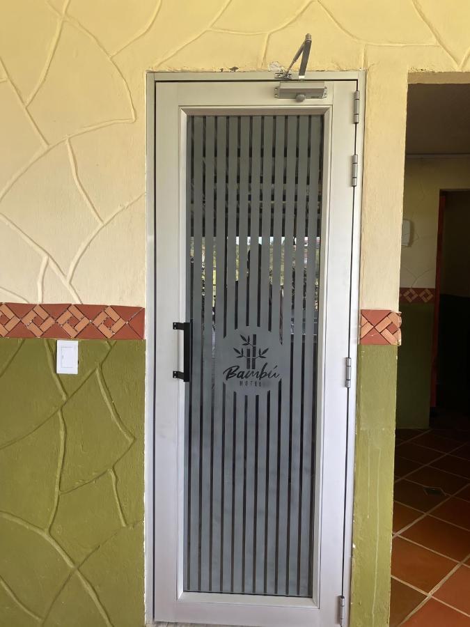 Hotel Bambu Guatapé Екстериор снимка