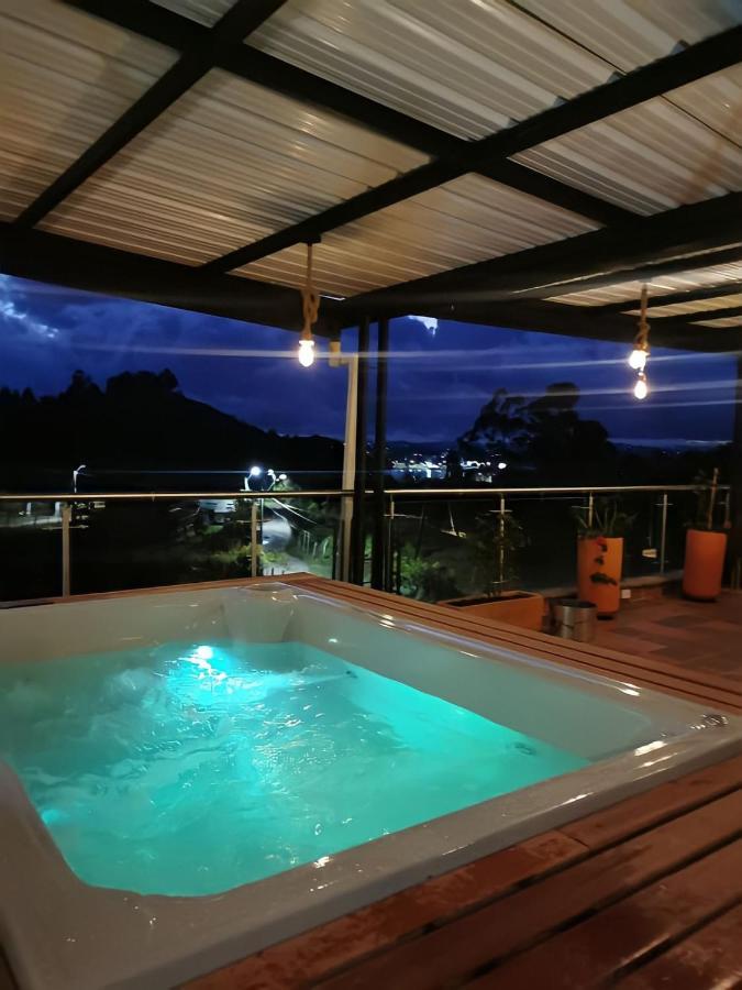 Hotel Bambu Guatapé Екстериор снимка
